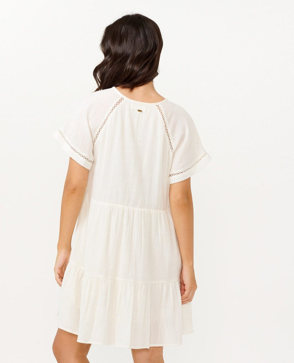 #color_off white