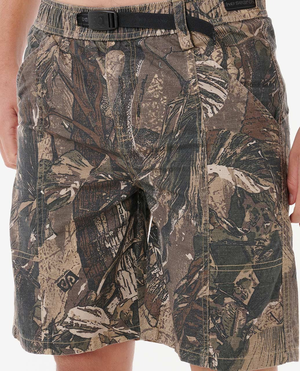 #color_Camo